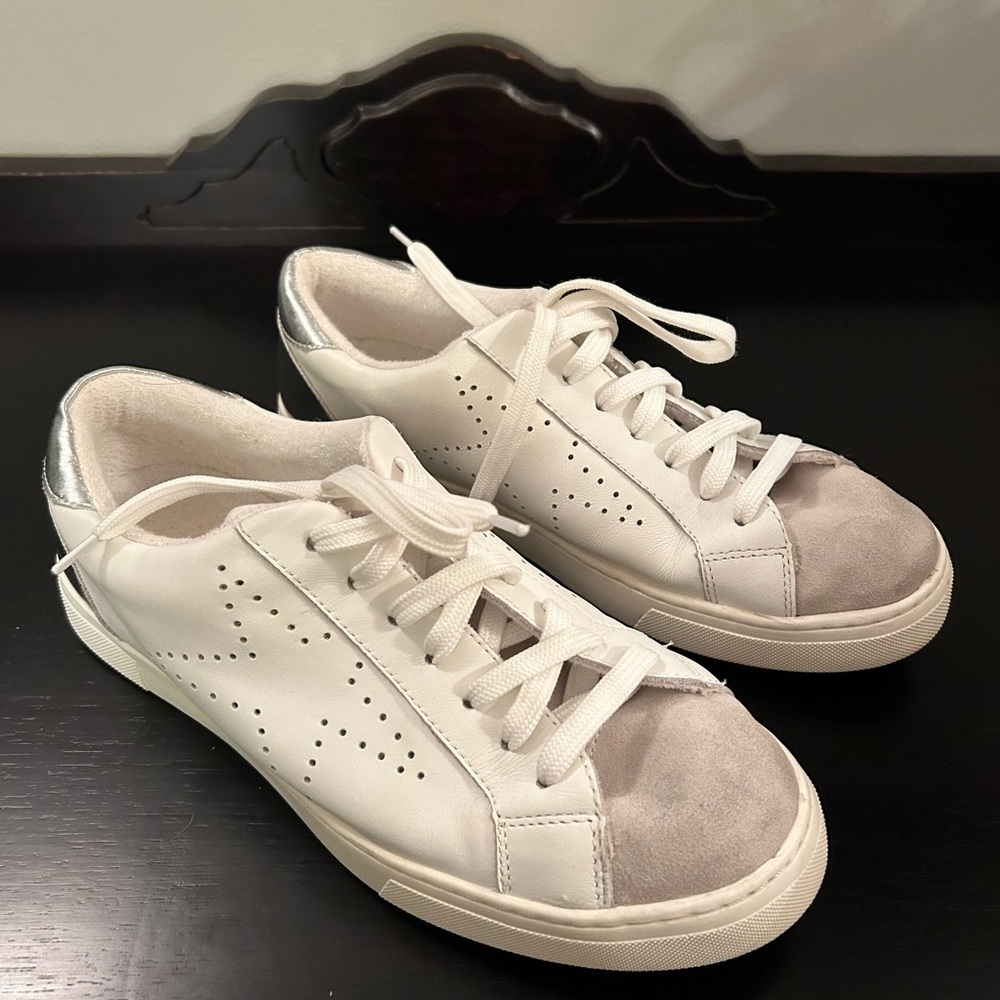 Steve Madden Rezume Sneakers, White Leather Upper Suede Accents Women's 9.5 - Picture 2 of 10